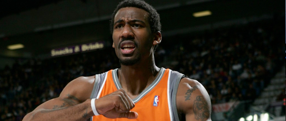 Phoenix Suns protest Arizona law