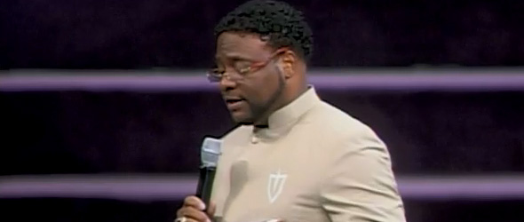 Bishop Eddie Long Reaches Settlement In Sex Abuse Case